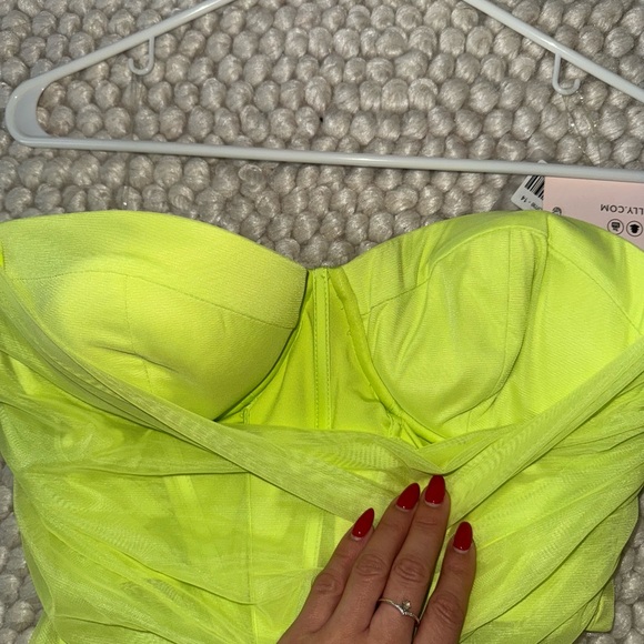 Oh Polly Lime Green Strapless Dress - Picture 3 of 10